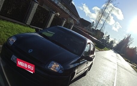 Renault Clio III, 2001 год, 165 000 рублей, 11 фотография