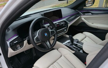 BMW 5 серия, 2020 год, 4 500 000 рублей, 14 фотография