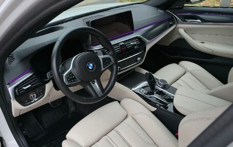 BMW 5 серия, 2020 год, 4 500 000 рублей, 15 фотография