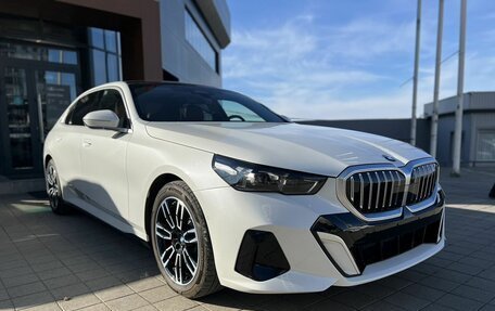 BMW 5 серия, 2024 год, 7 900 000 рублей, 3 фотография