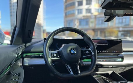 BMW 5 серия, 2024 год, 7 900 000 рублей, 12 фотография