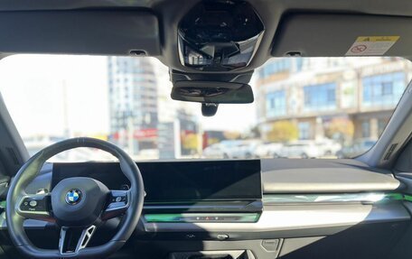 BMW 5 серия, 2024 год, 7 900 000 рублей, 31 фотография