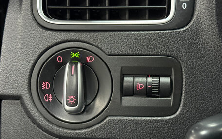 Volkswagen Polo VI (EU Market), 2012 год, 590 000 рублей, 11 фотография