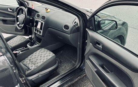 Ford Focus II рестайлинг, 2006 год, 250 000 рублей, 12 фотография