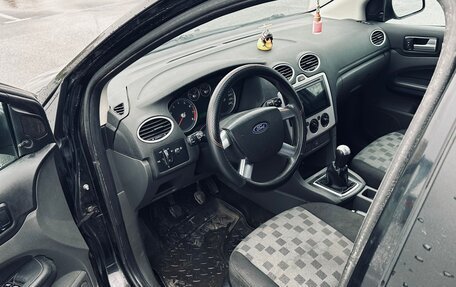 Ford Focus II рестайлинг, 2006 год, 250 000 рублей, 13 фотография