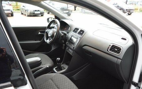 Volkswagen Polo VI (EU Market), 2018 год, 1 379 000 рублей, 16 фотография