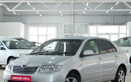 Toyota Corolla, 2005 год, 649 000 рублей, 4 фотография