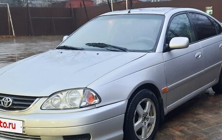 Toyota Avensis III рестайлинг, 2002 год, 370 000 рублей, 2 фотография