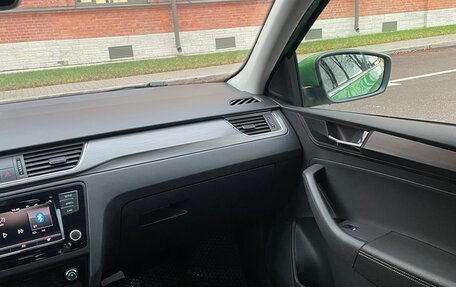 Skoda Rapid I, 2018 год, 1 500 000 рублей, 17 фотография