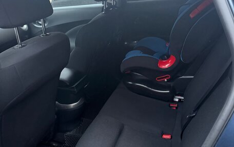 Nissan Juke II, 2011 год, 750 000 рублей, 11 фотография