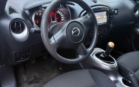 Nissan Juke II, 2011 год, 750 000 рублей, 13 фотография