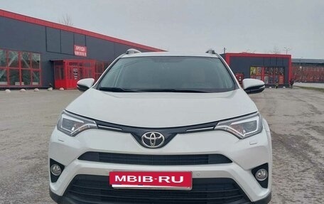 Toyota Highlander III, 2013 год, 2 980 000 рублей, 3 фотография