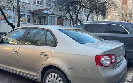 Volkswagen Jetta VI, 2009 год, 720 000 рублей, 4 фотография