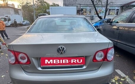 Volkswagen Jetta VI, 2009 год, 720 000 рублей, 5 фотография