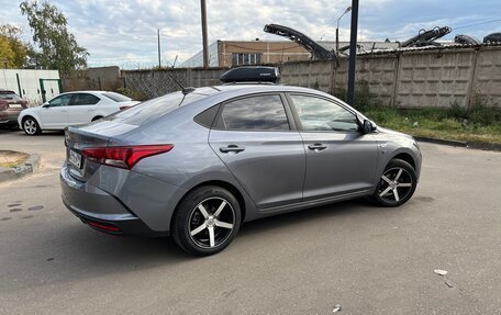 Hyundai Solaris II рестайлинг, 2021 год, 1 630 000 рублей, 3 фотография