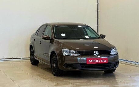 Volkswagen Jetta VI, 2012 год, 1 157 000 рублей, 2 фотография