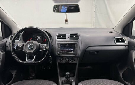 Volkswagen Polo VI (EU Market), 2018 год, 1 260 000 рублей, 13 фотография