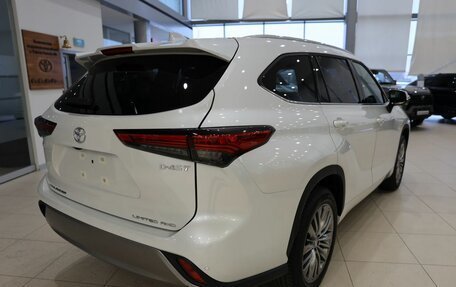 Toyota Highlander, 2025 год, 6 500 000 рублей, 5 фотография