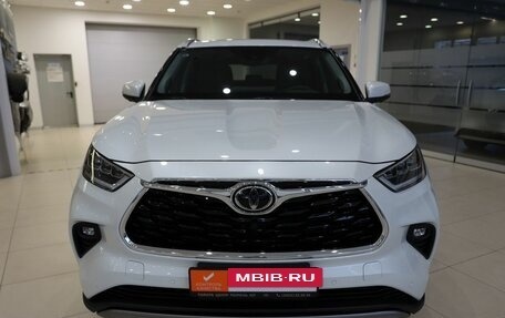 Toyota Highlander, 2025 год, 6 500 000 рублей, 2 фотография