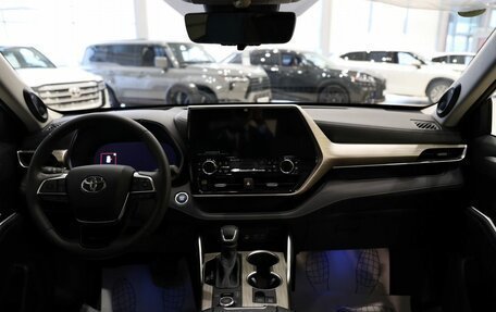 Toyota Highlander, 2025 год, 6 500 000 рублей, 15 фотография