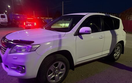 Toyota RAV4, 2011 год, 1 550 000 рублей, 1 фотография