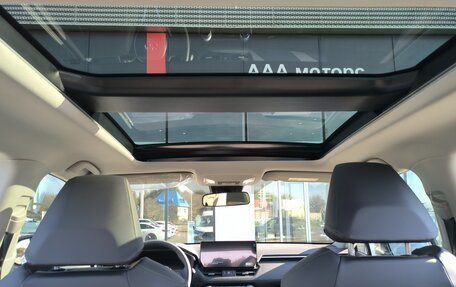 Toyota RAV4, 2025 год, 4 380 000 рублей, 9 фотография