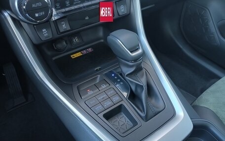 Toyota RAV4, 2025 год, 4 380 000 рублей, 18 фотография