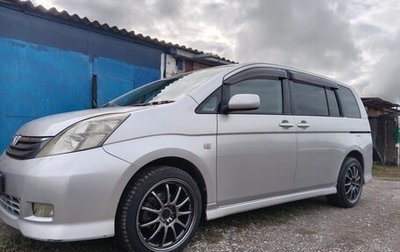 Toyota ISis I, 2005 год, 1 030 000 рублей, 1 фотография