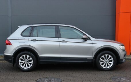 Volkswagen Tiguan II, 2020 год, 2 199 000 рублей, 3 фотография