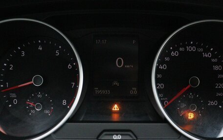 Volkswagen Tiguan II, 2020 год, 2 199 000 рублей, 8 фотография