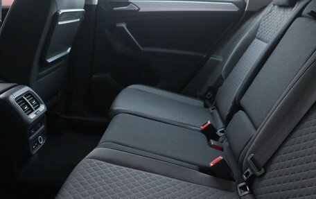 Volkswagen Tiguan II, 2020 год, 2 199 000 рублей, 18 фотография