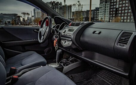 Honda Jazz I рестайлинг, 2007 год, 673 000 рублей, 20 фотография