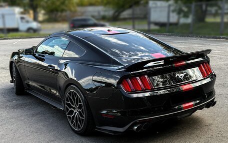 Ford Mustang VI рестайлинг, 2016 год, 2 290 000 рублей, 9 фотография