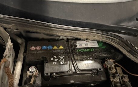 Nissan Skyline, 2001 год, 700 000 рублей, 8 фотография