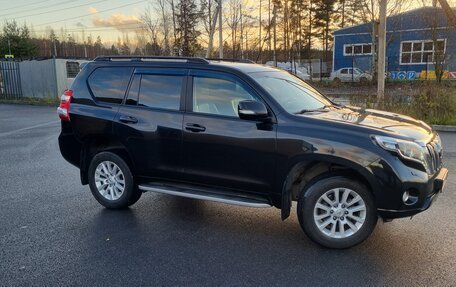 Toyota Land Cruiser Prado 150 рестайлинг 2, 2015 год, 3 750 000 рублей, 2 фотография