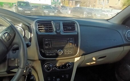 Renault Logan II, 2014 год, 600 000 рублей, 12 фотография