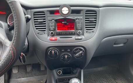 KIA Rio II, 2010 год, 500 000 рублей, 17 фотография