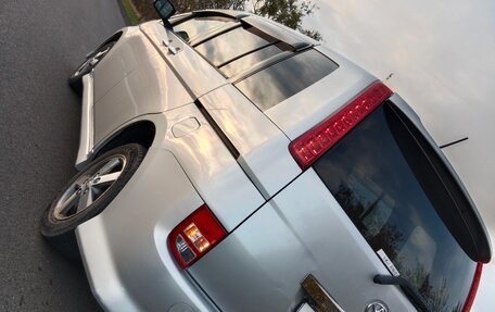 Toyota ISis I, 2005 год, 1 030 000 рублей, 7 фотография