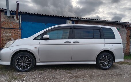 Toyota ISis I, 2005 год, 1 030 000 рублей, 2 фотография