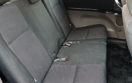 Toyota ISis I, 2005 год, 1 030 000 рублей, 16 фотография