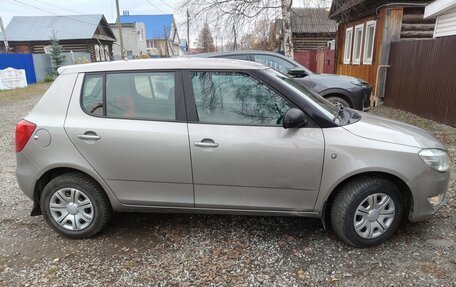 Skoda Fabia II, 2012 год, 580 000 рублей, 3 фотография