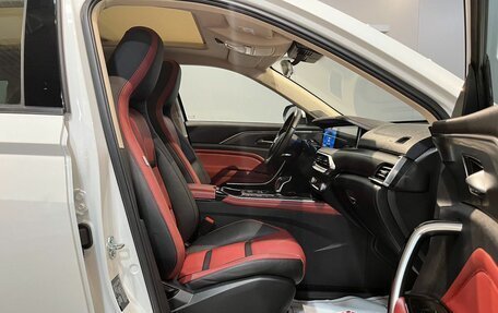 FAW Bestune T77, 2023 год, 1 749 000 рублей, 14 фотография