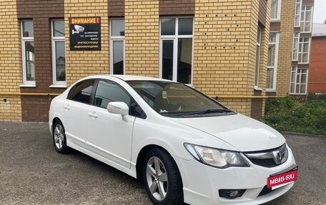 Honda Civic VIII, 2009 год, 700 000 рублей, 2 фотография