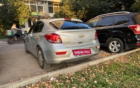 Chevrolet Cruze II, 2012 год, 800 000 рублей, 3 фотография