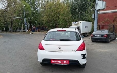 Peugeot 308 II, 2011 год, 590 000 рублей, 15 фотография