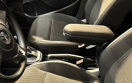 Volkswagen Polo VI (EU Market), 2013 год, 995 000 рублей, 17 фотография