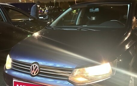 Volkswagen Polo VI (EU Market), 2013 год, 995 000 рублей, 38 фотография