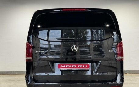 Mercedes-Benz V-Класс, 2014 год, 3 350 000 рублей, 7 фотография