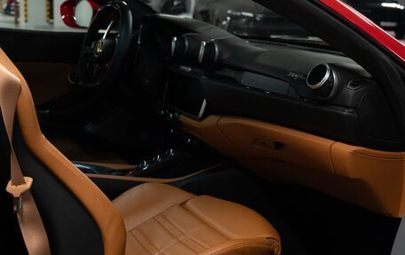 Ferrari Portofino, 2021 год, 23 900 000 рублей, 9 фотография