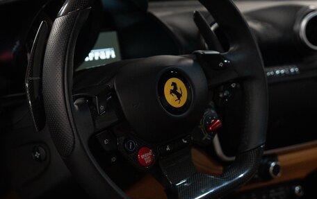 Ferrari Portofino, 2021 год, 23 900 000 рублей, 15 фотография